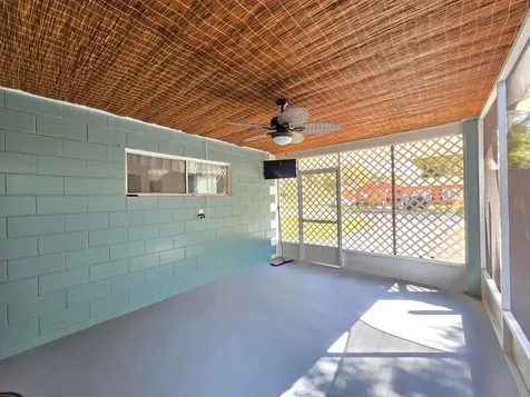 330 Barraclough Street Fort Pierce FL 34982