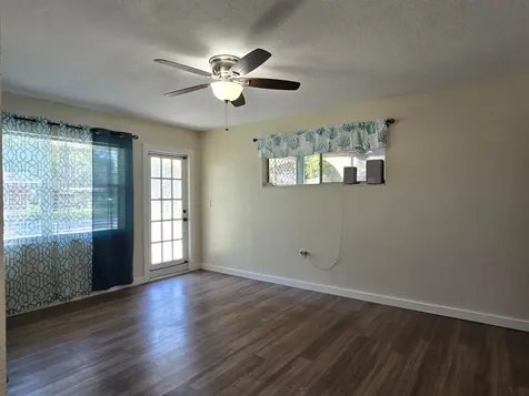 330 Barraclough Street Fort Pierce FL 34982