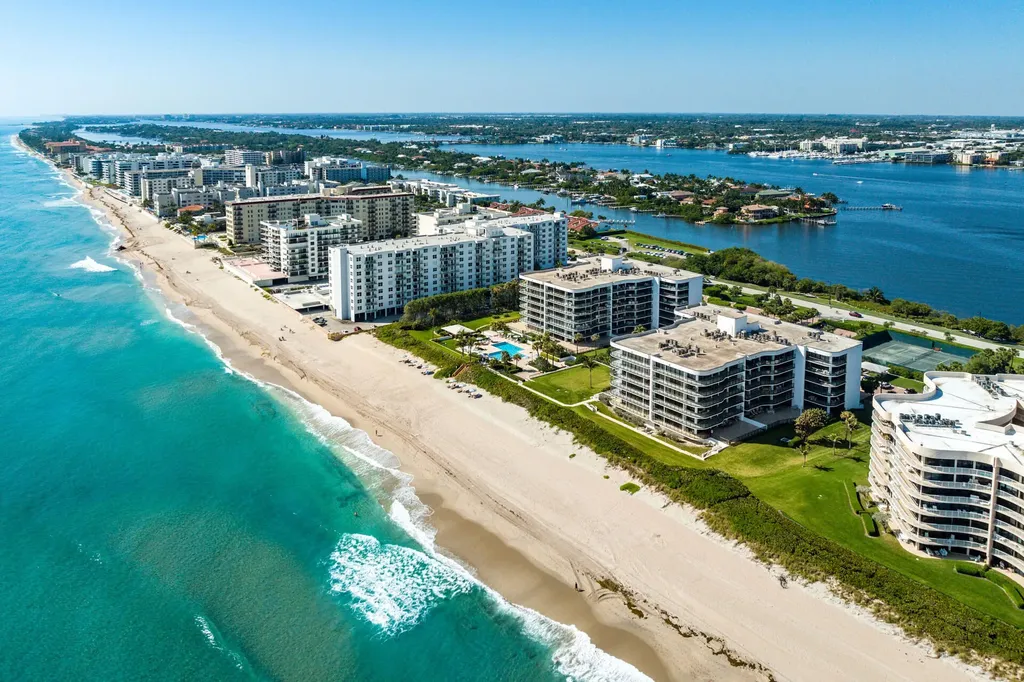 3440 S Ocean Boulevard Palm Beach FL 33480