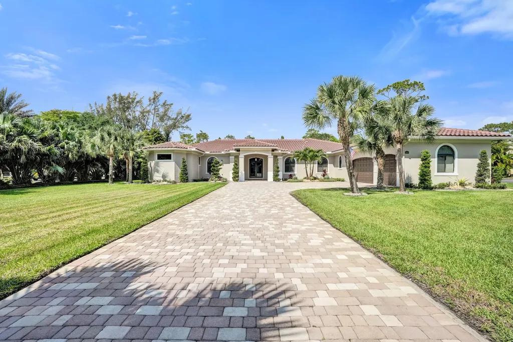 5805 NW 65th Terrace Parkland FL 33067