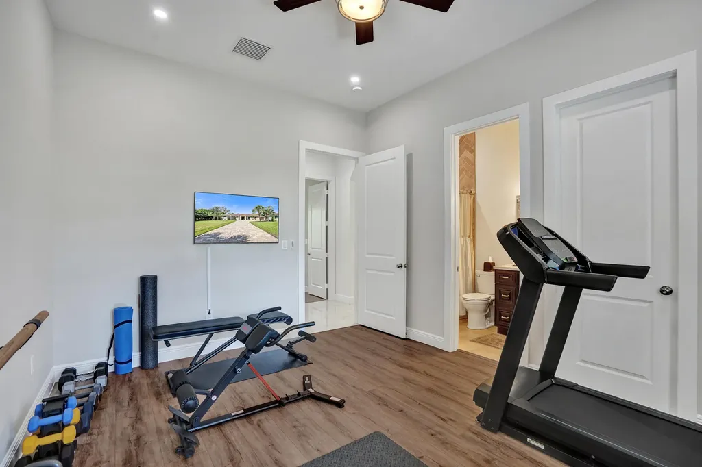 5805 NW 65th Terrace Parkland FL 33067