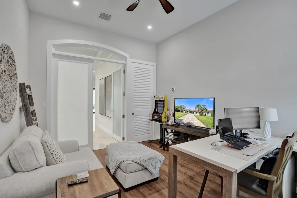 5805 NW 65th Terrace Parkland FL 33067