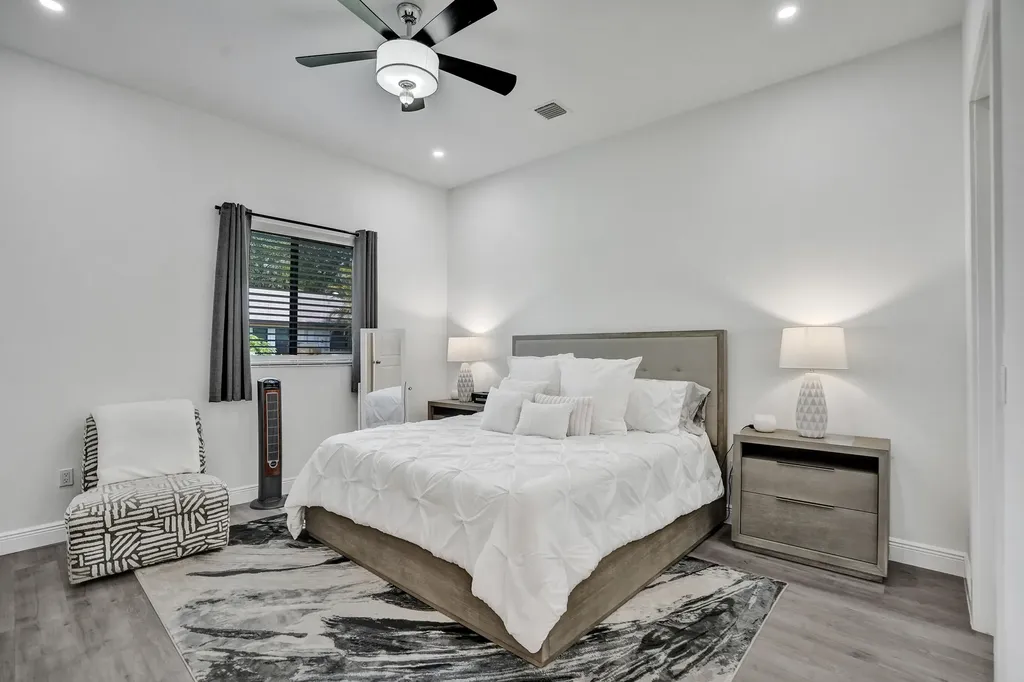 5805 NW 65th Terrace Parkland FL 33067