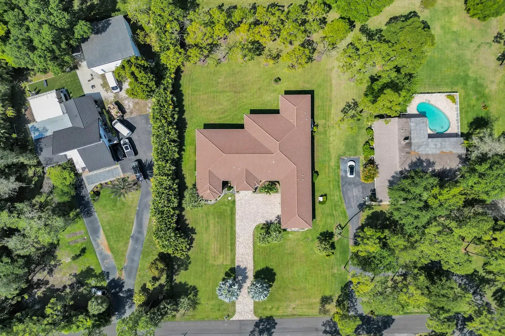 5805 NW 65th Terrace Parkland FL 33067