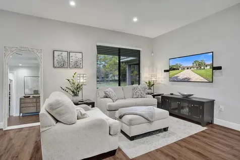 5805 NW 65th Terrace Parkland FL 33067
