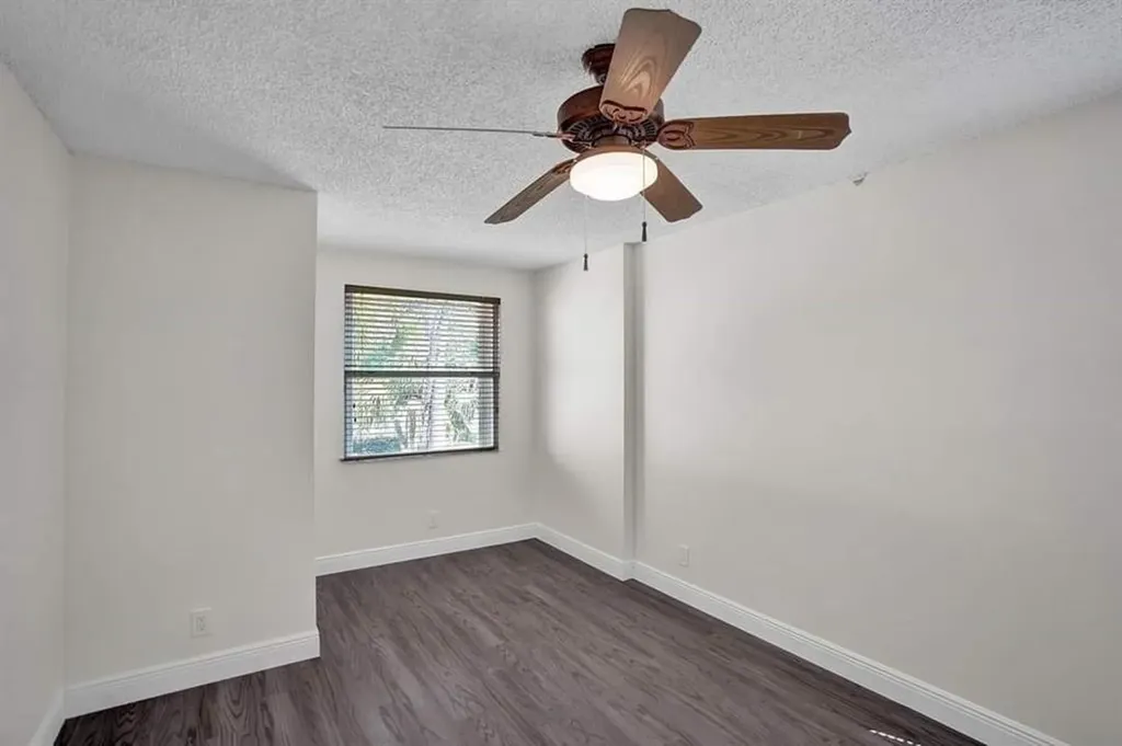 11032 Boston Drive Hollywood FL 33026