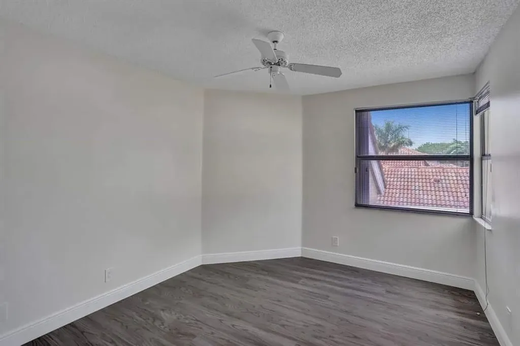 11032 Boston Drive Hollywood FL 33026