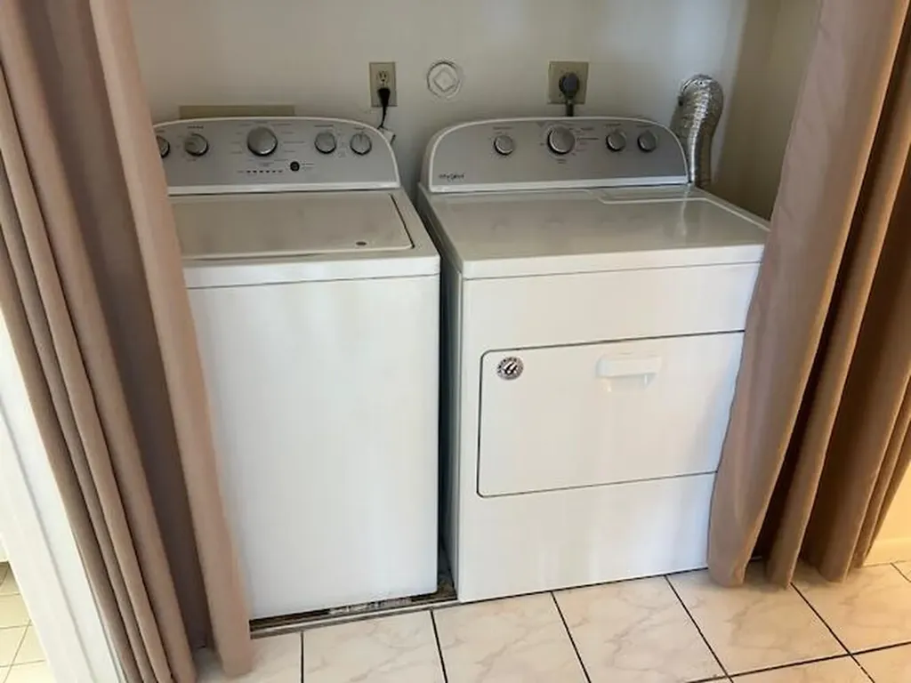 145 Lake Nancy Lane West Palm Beach FL 33411