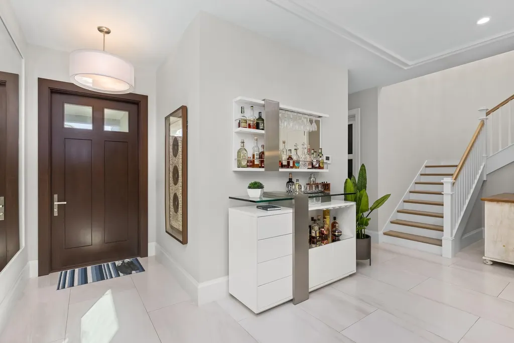 444 NE Wavecrest Way Boca Raton FL 33432