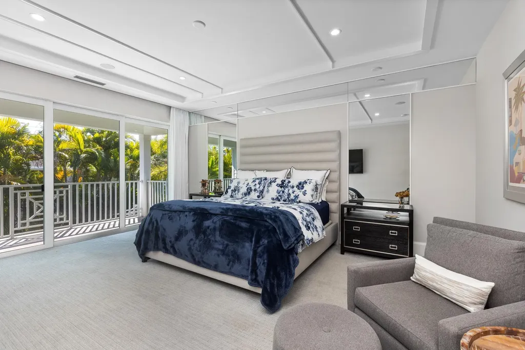 444 NE Wavecrest Way Boca Raton FL 33432