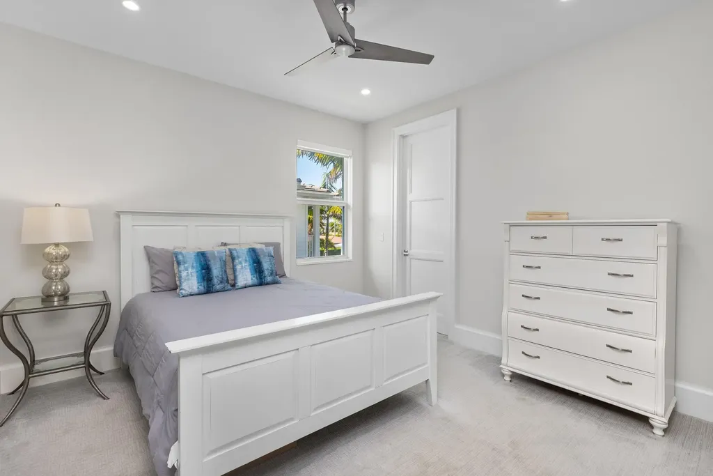 444 NE Wavecrest Way Boca Raton FL 33432