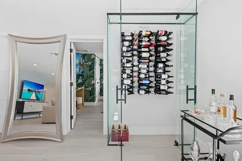698 W Camino Boca Raton FL 33486