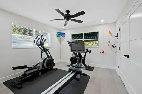 698 W Camino Boca Raton FL 33486