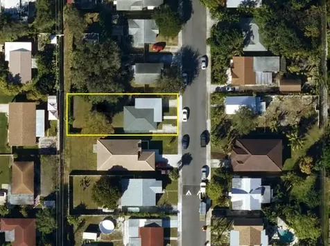 317 N B Street Lake Worth Beach FL 33460