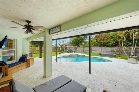 314 SW Kestor Drive Port St Lucie FL 34953