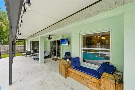 314 SW Kestor Drive Port St Lucie FL 34953