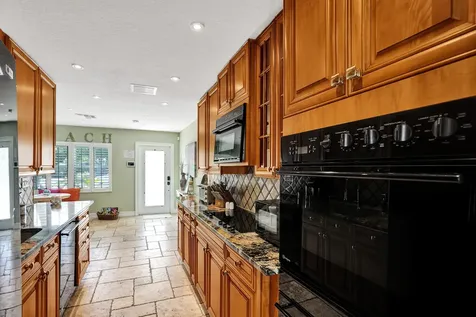 1433 NE 27th Street Pompano Beach FL 33064