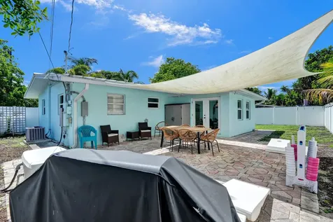 1433 NE 27th Street Pompano Beach FL 33064