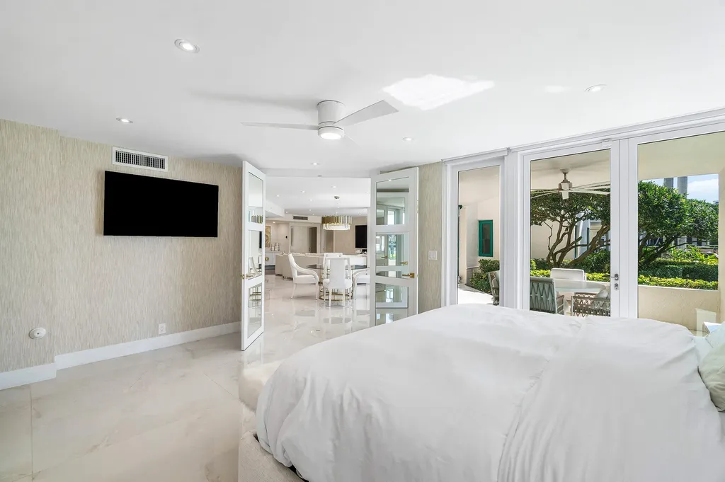 100 SE 5th Avenue Boca Raton FL 33432