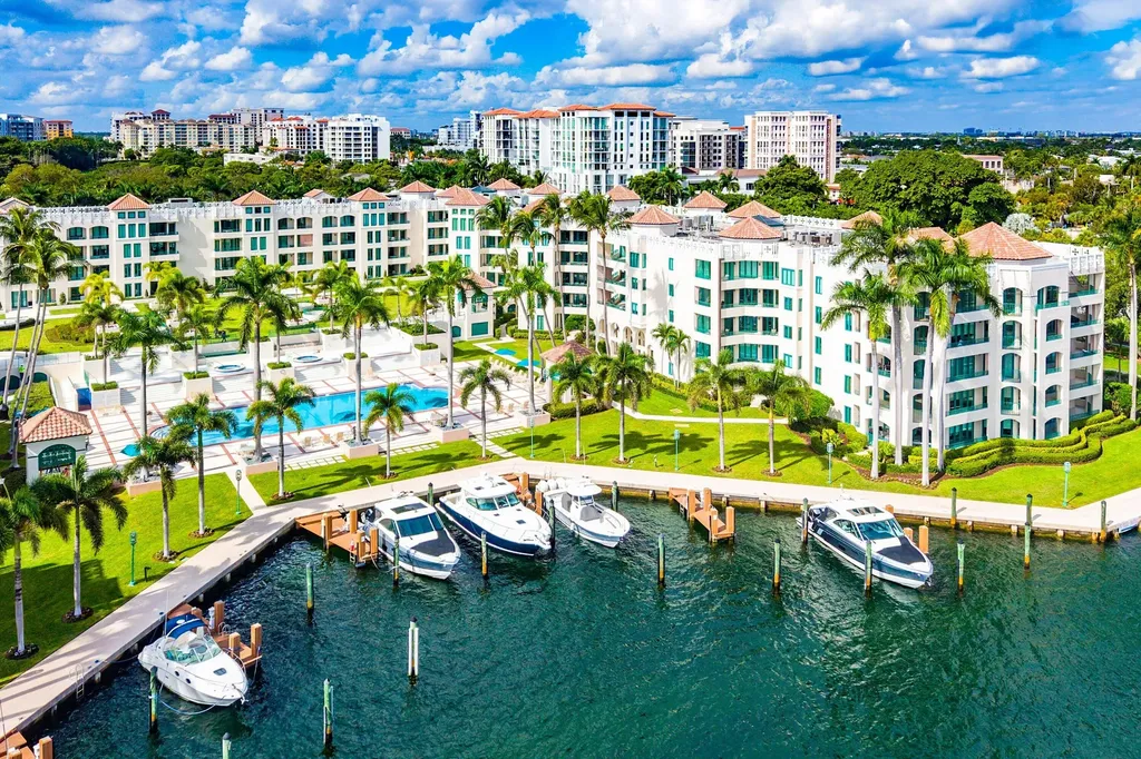 100 SE 5th Avenue Boca Raton FL 33432