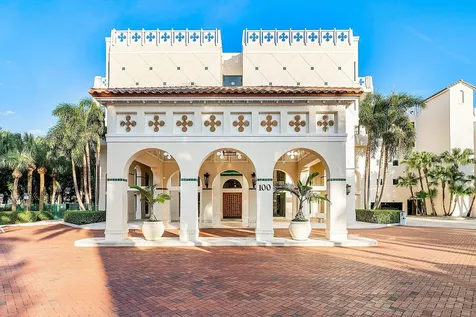 100 SE 5th Avenue Boca Raton FL 33432