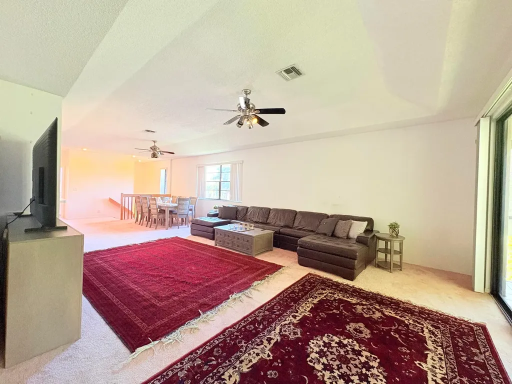 8659 Vía Reale Boca Raton FL 33496