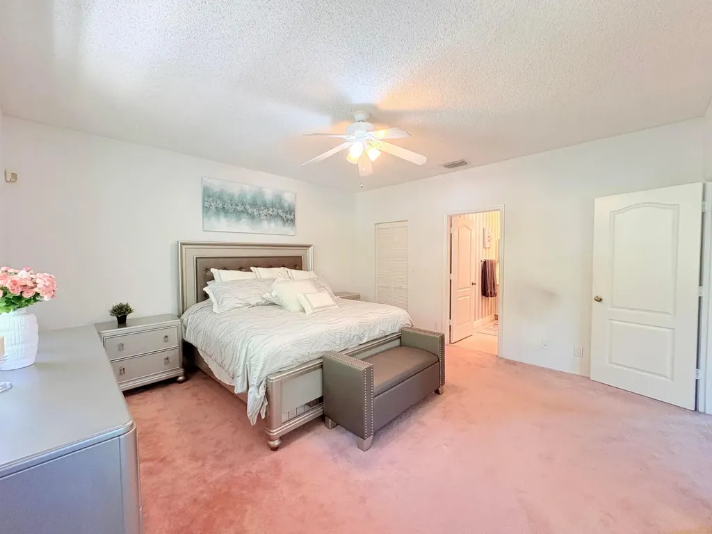 8659 Vía Reale Boca Raton FL 33496