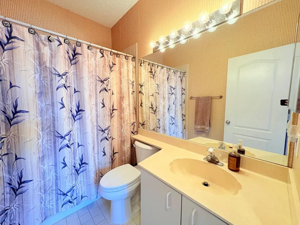 8659 Vía Reale Boca Raton FL 33496