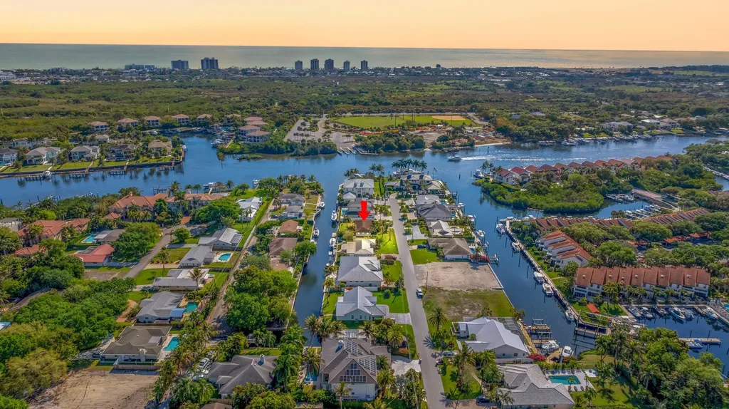 2339 Edward Road Palm Beach Gardens FL 33410