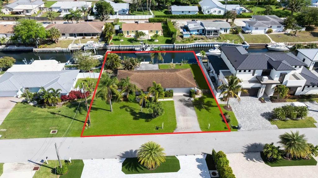 2339 Edward Road Palm Beach Gardens FL 33410
