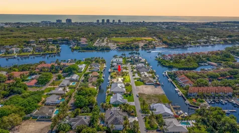 2339 Edward Road Palm Beach Gardens FL 33410