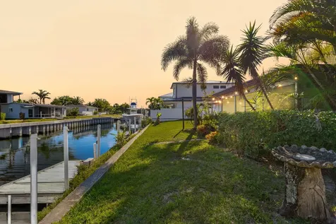 2339 Edward Road Palm Beach Gardens FL 33410