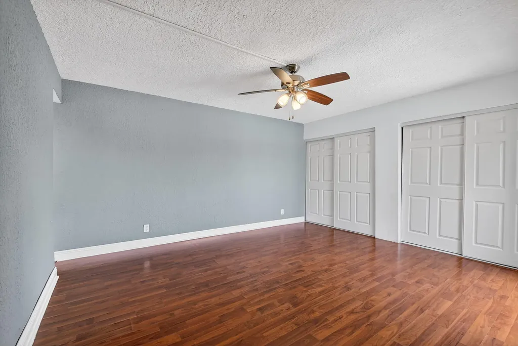 320 Woodland Road Palm Springs FL 33461