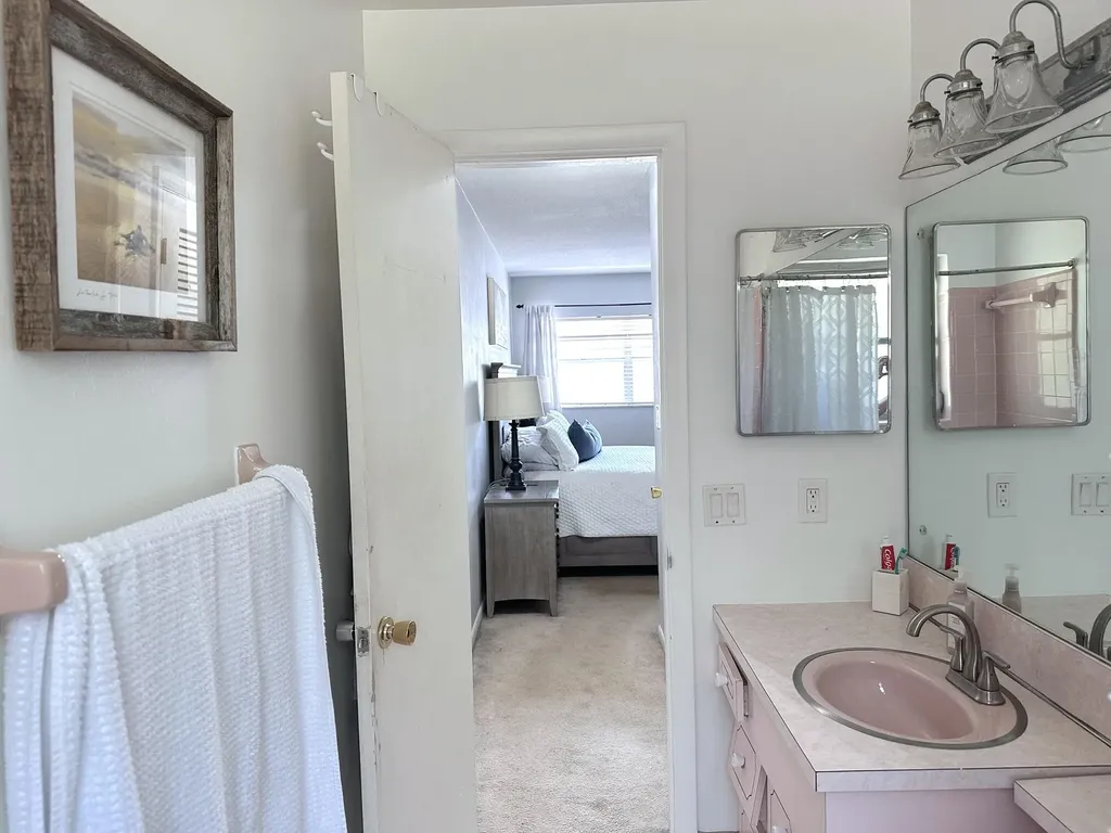 3930 Crystal Lake Drive Deerfield Beach FL 33064