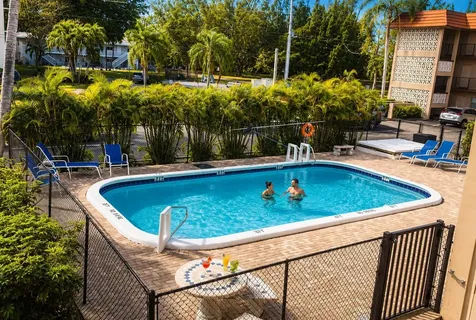 3930 Crystal Lake Drive Deerfield Beach FL 33064