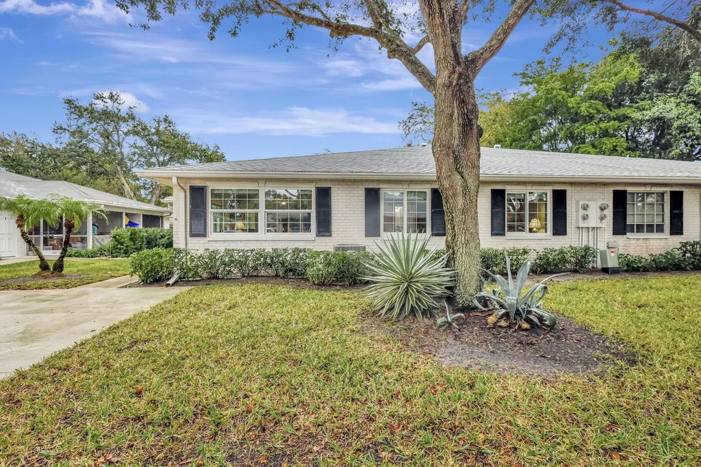 10164 S 45th Way Boynton Beach FL 33436