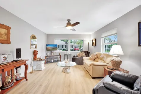 10164 S 45th Way Boynton Beach FL 33436