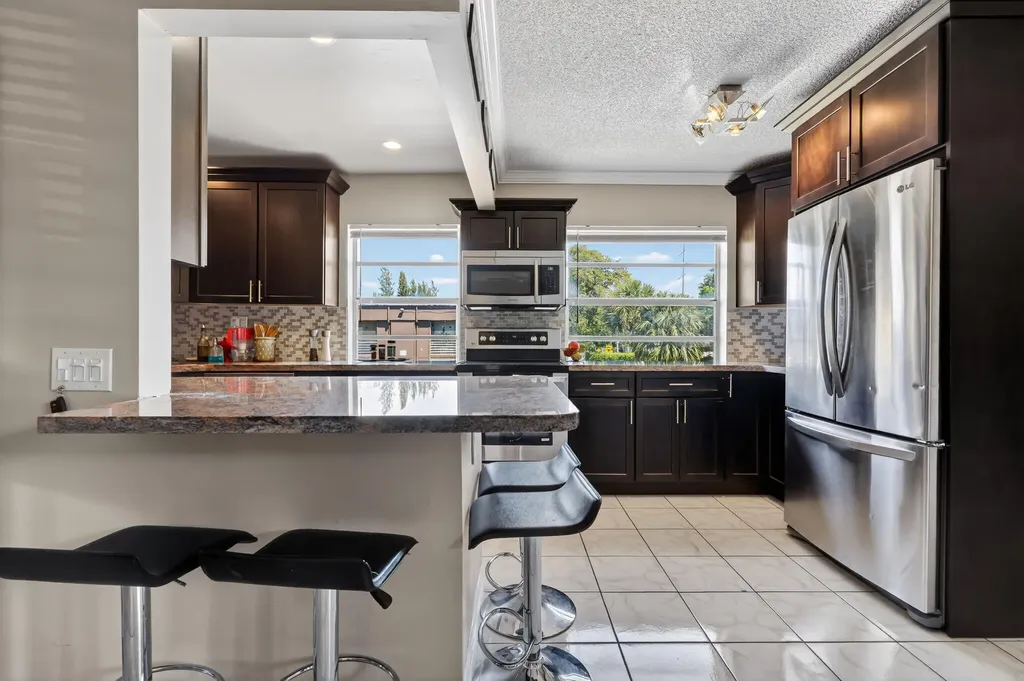 48 Burgundy Avenue Delray Beach FL 33484