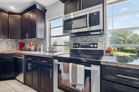 48 Burgundy Avenue Delray Beach FL 33484