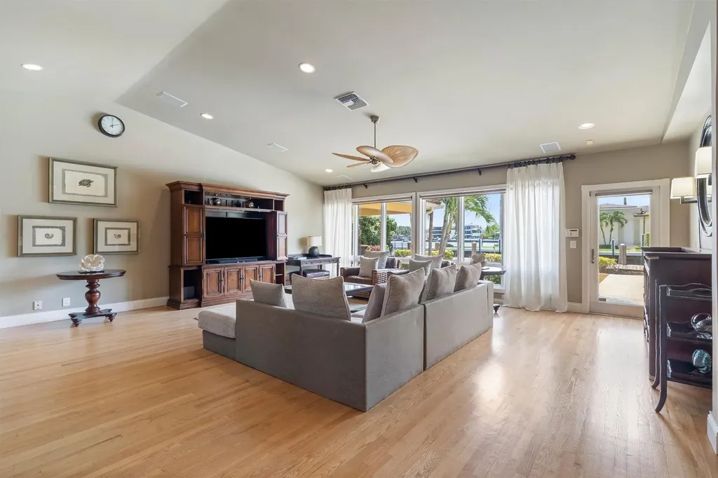 703 Royal Plaza Drive Fort Lauderdale FL 33301