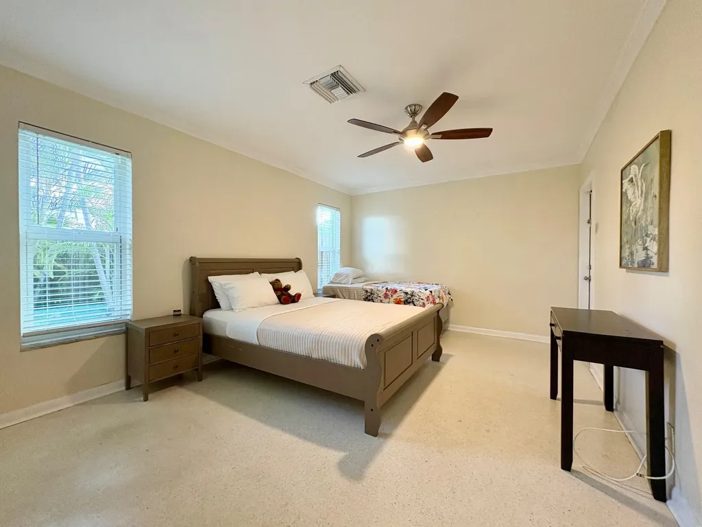 999 SE 6th Terrace Pompano Beach FL 33060
