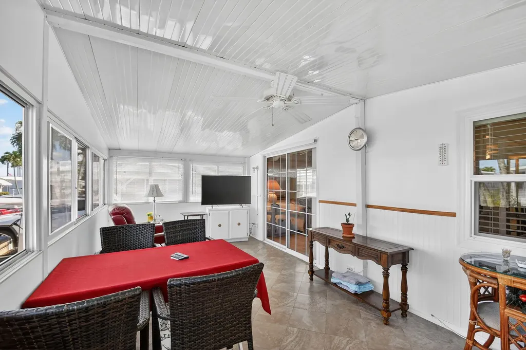 40008 Humaco Bay Boynton Beach FL 33436