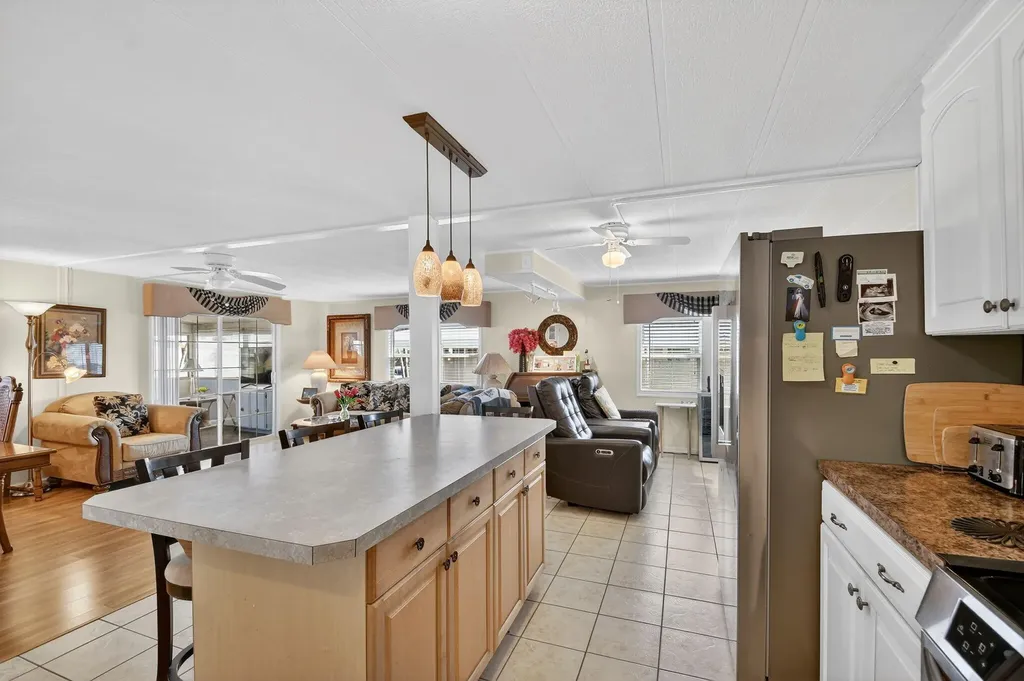 40008 Humaco Bay Boynton Beach FL 33436