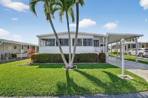 40008 Humaco Bay Boynton Beach FL 33436