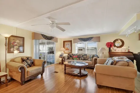40008 Humaco Bay Boynton Beach FL 33436