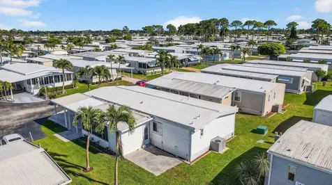 40008 Humaco Bay Boynton Beach FL 33436