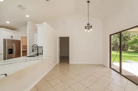 5134 NW 42nd Terrace Coconut Creek FL 33073