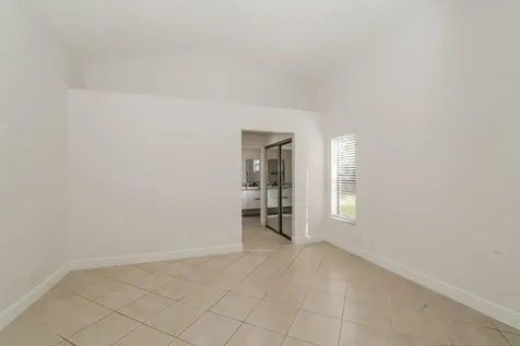 5134 NW 42nd Terrace Coconut Creek FL 33073