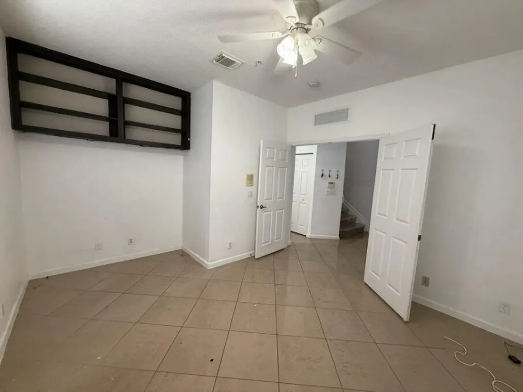2858 S Oasis Drive Boynton Beach FL 33426