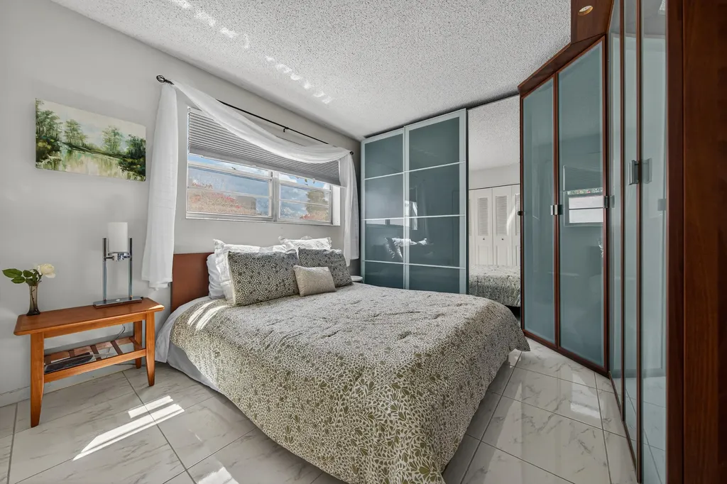 21 Harwood B Deerfield Beach FL 33442